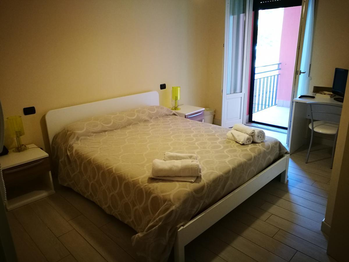 Locanda Della Pieve Tizzano Val Parma Eksteriør bilde