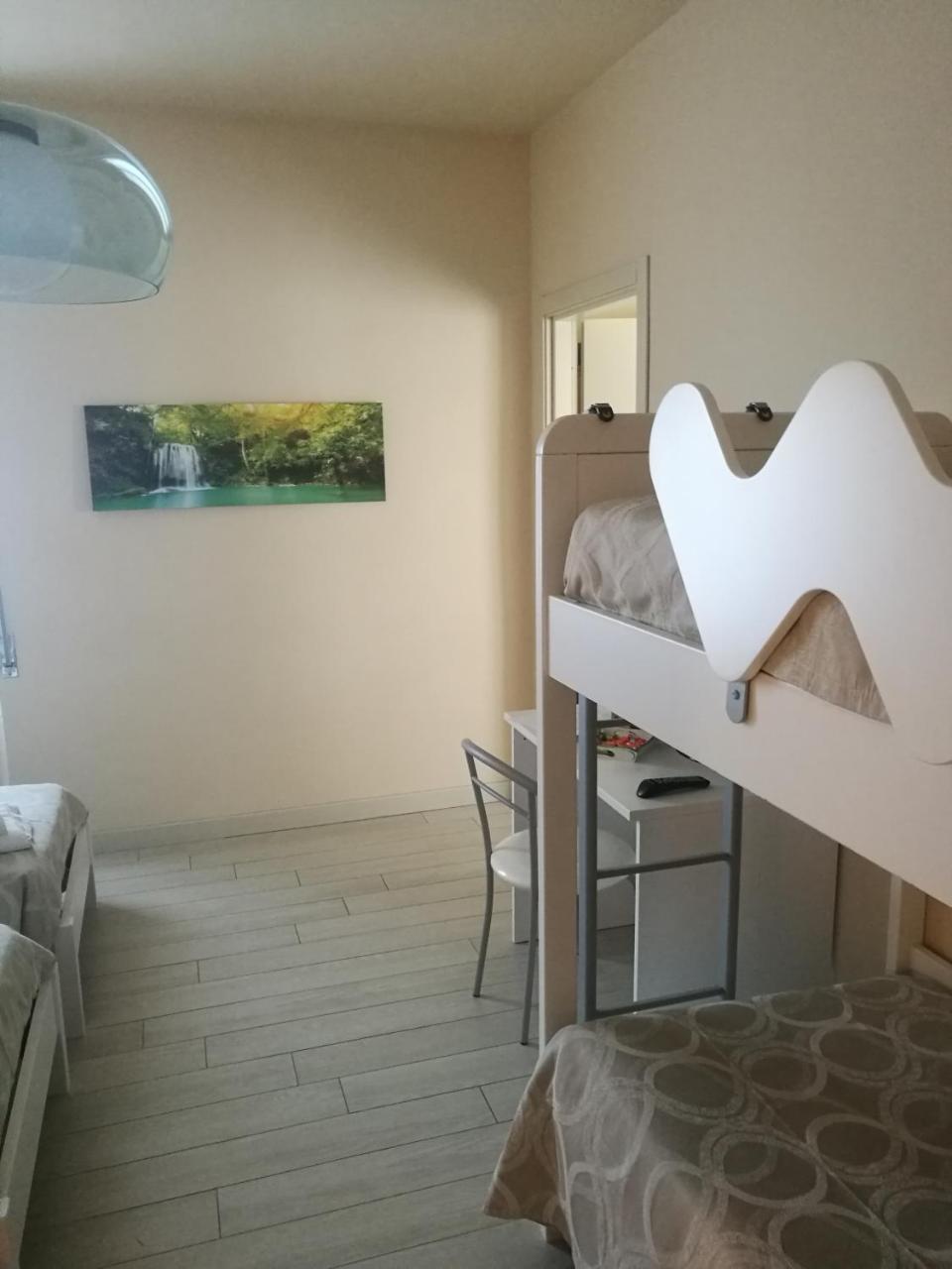 Locanda Della Pieve Tizzano Val Parma Eksteriør bilde